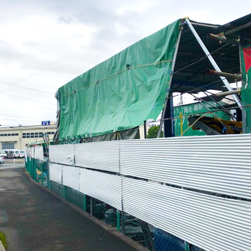 大阪府交野市のエステル帆布製雨よけシート施工・製作事例
