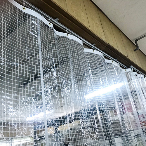 奈良県葛城市のビニールカーテン(倉庫)の施工・製作事例
