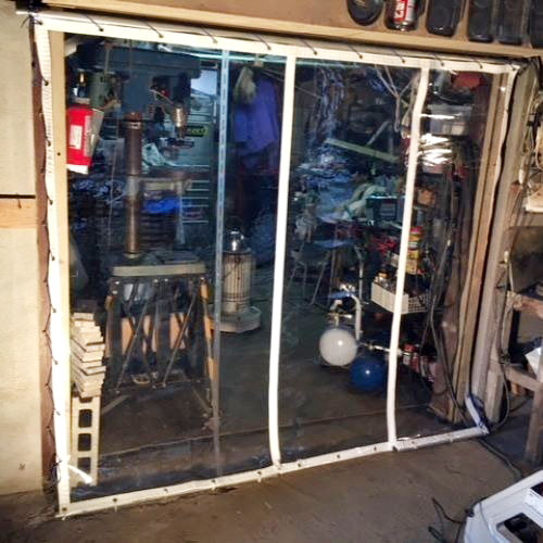 福岡県築上郡のカーテン(作業スペース)の施工・製作事例