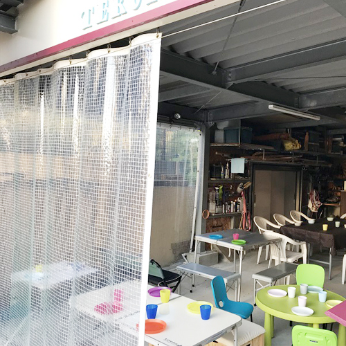 福岡県福岡市の糸入りカーテン(駐車場)の施工・製作事例