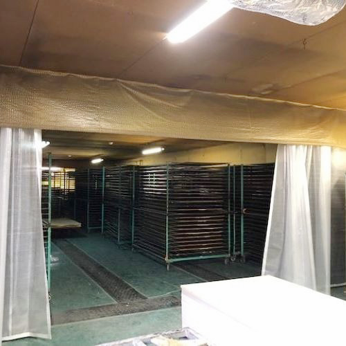 山形県山形市のビニールカーテン(工場)の施工・製作事例