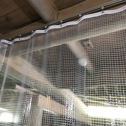 熊本県宇城市の工房用耐寒・帯電ビニールカーテンの施工・製作事例