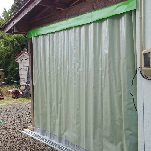 福島県郡山市の作業場用ビニールカーテン(バリアス)の施工・製作事例