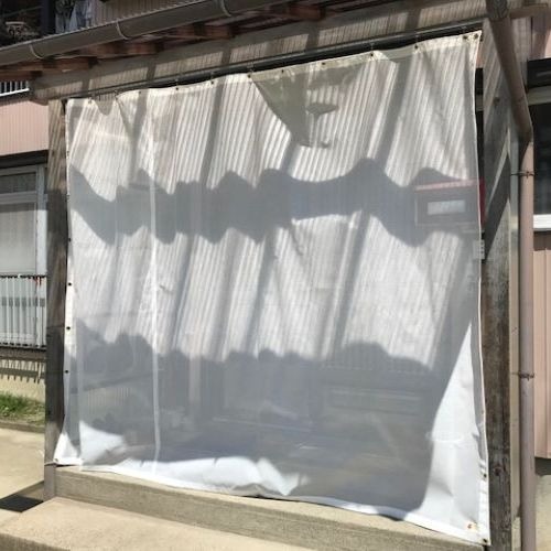栃木県宇都宮市の防塵対策メッシュカーテン(ターポスクリーン)の施工・製作事例