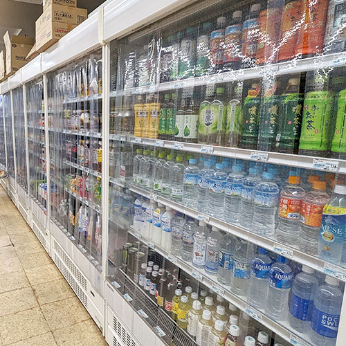 石川県金沢市の冷蔵ショーケース用スリットカーテンの施工・製作事例