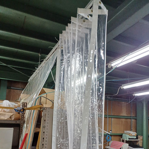 愛知県岡崎市のジャバラ式ビニールカーテンの施工・製作事例